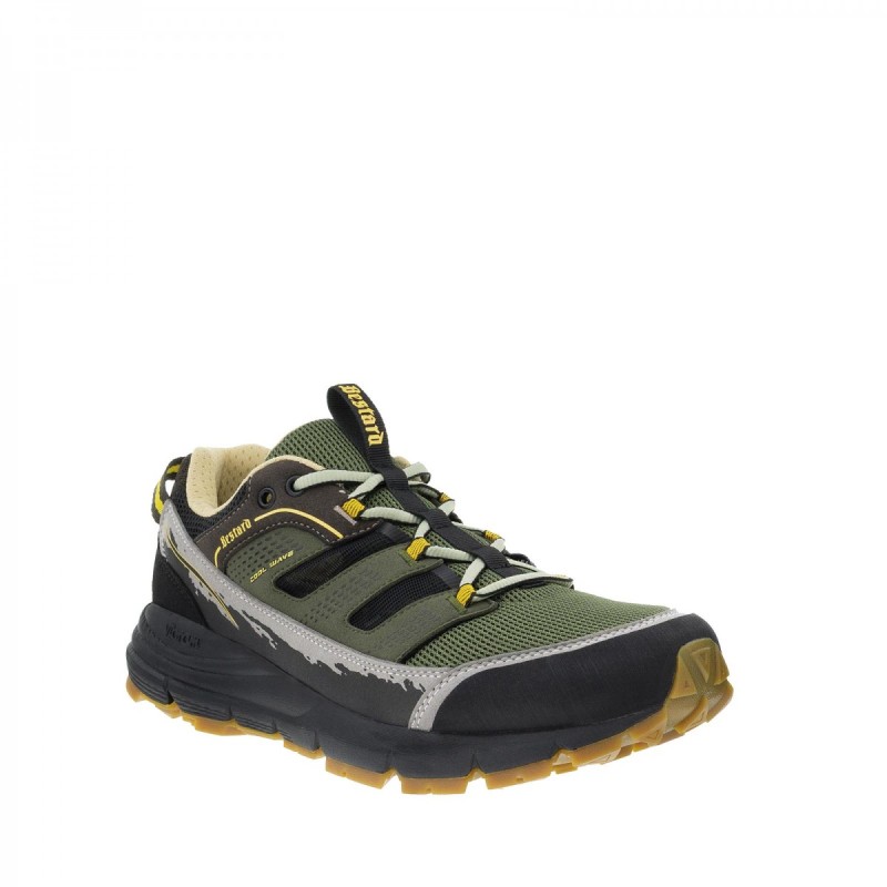 Zapatilla abierta y ultraligera, diseñada para quienes buscan máxima frescura y ventilación.