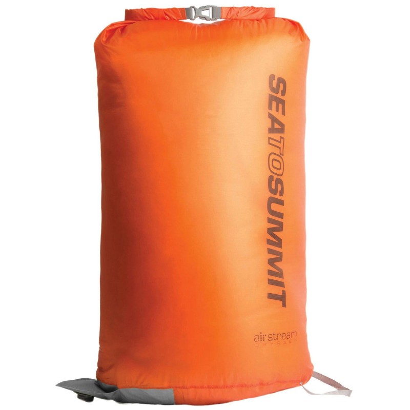 Bolsa de almacenamiento diseñada para poder utilizarla como bomba de aire