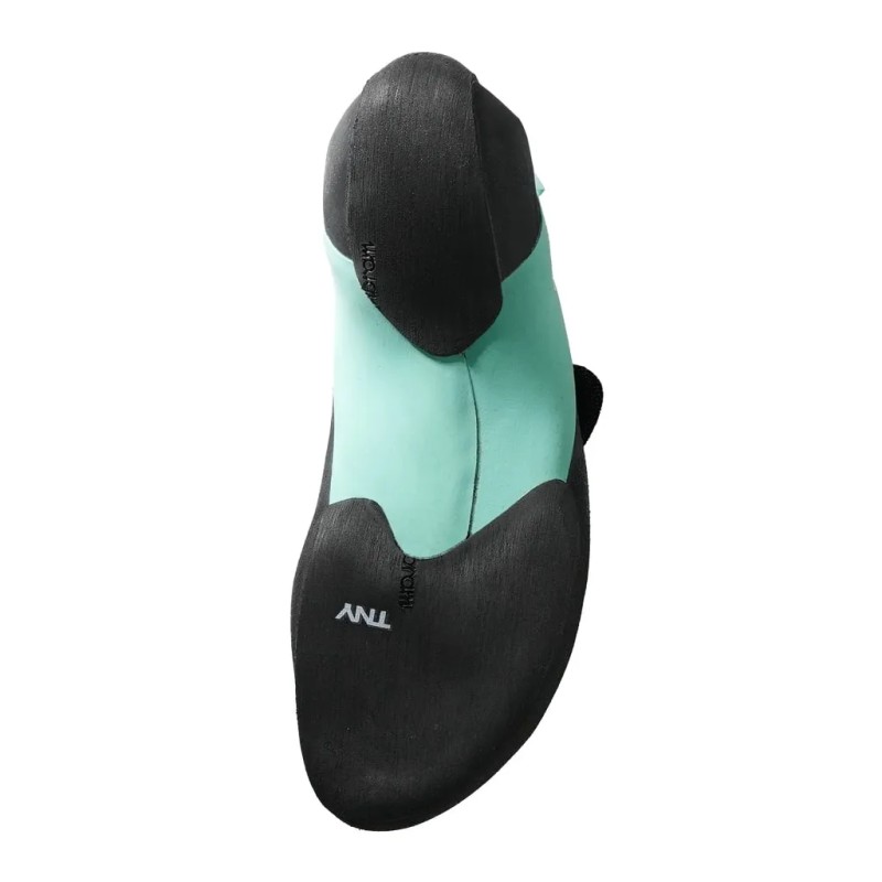 El pie de gato Tenaya Aruma, muy blando, ideal para competición, indoor o desplomes en roca