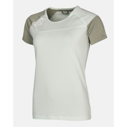 Camiseta técnica manga corta.